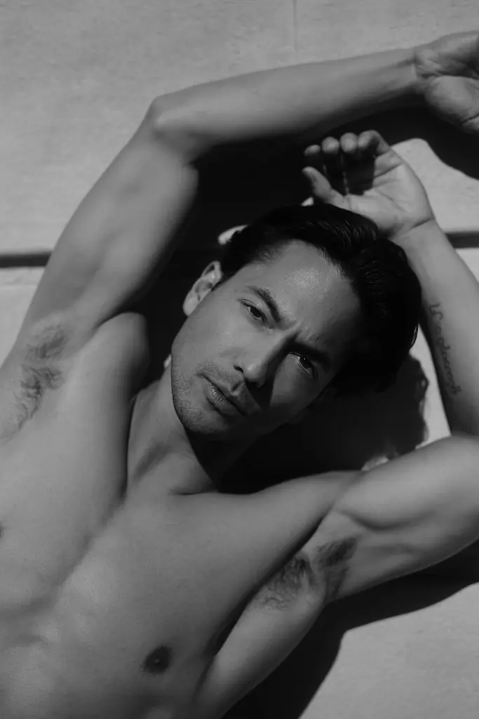 Kai Braden black and white